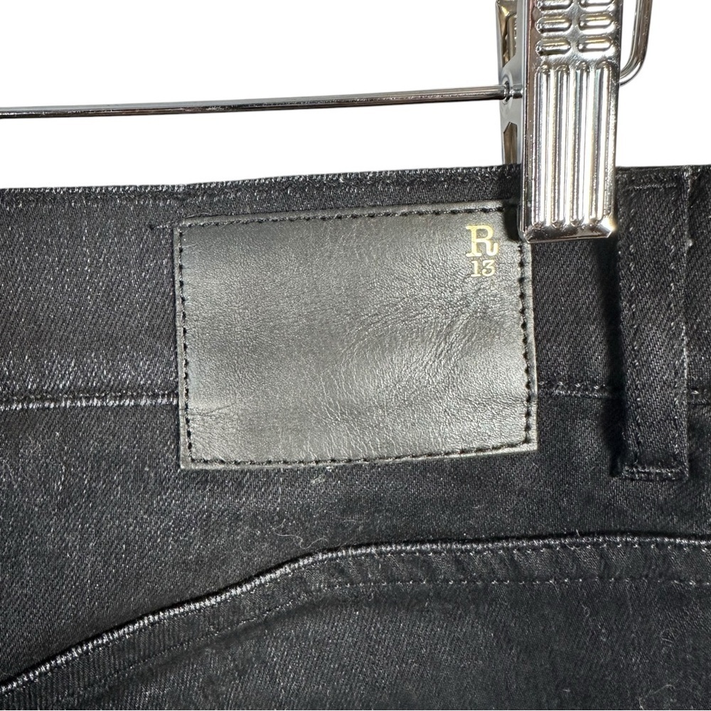 Classic Black Women's Jeans - Picture 9 of 16